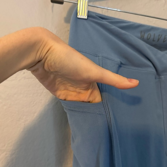 Wolven Blue Juniper Leggings and Crop Top Set - Picture 4 of 9